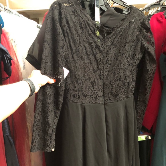 Dessy Collection 3014 Black Lace Top Gown 🤩 R1 - Picture 13 of 17